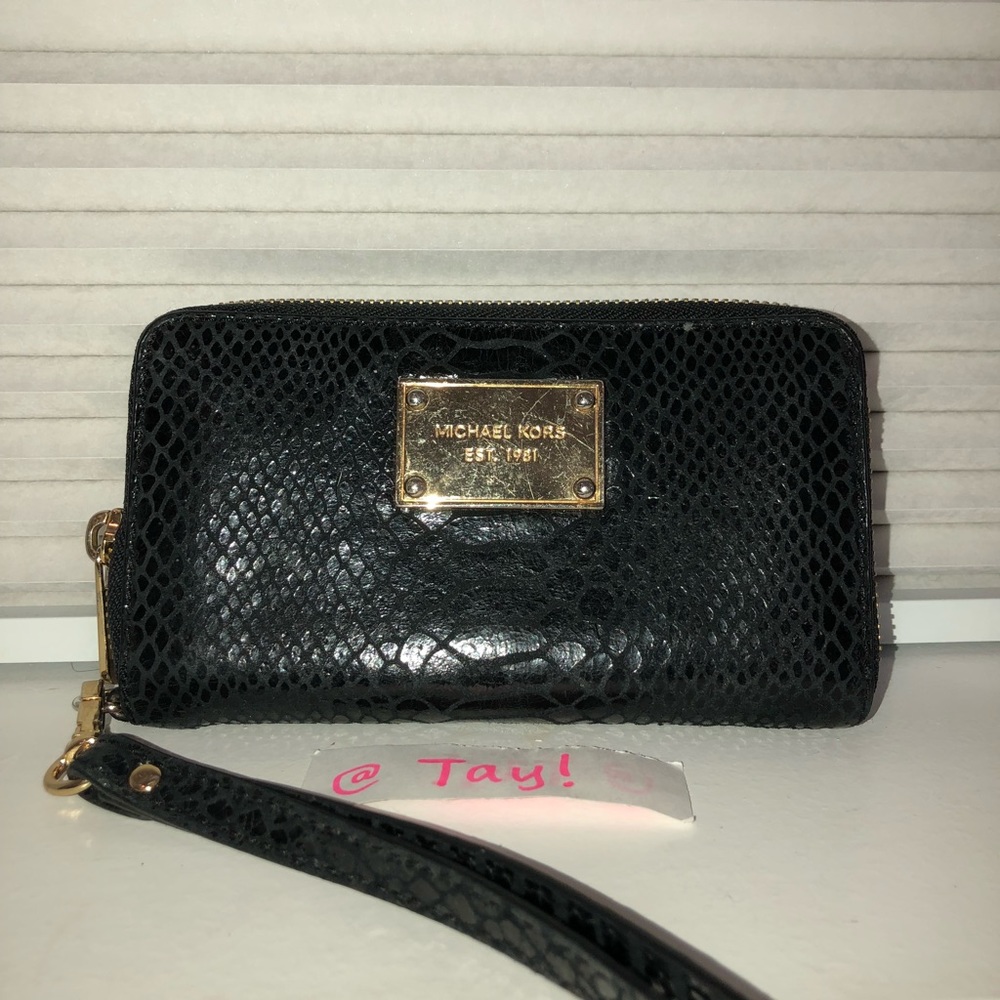 Micheal Kors Wallet/Wristlet